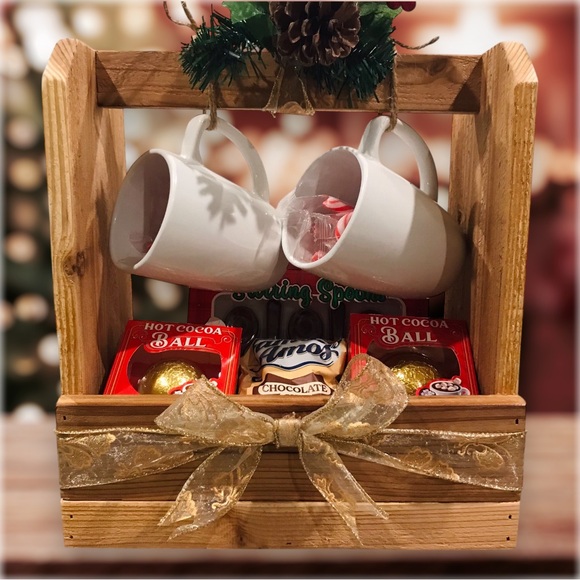 Handmade Wooden Cocoa/Beverage Caddy - Picture 5 of 6